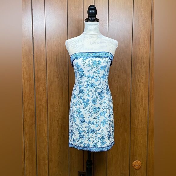 Alice and Olivia Strapless Mini Floral Dress size 10 - Picture 6 of 14